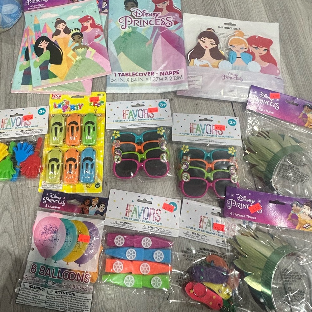 Disney Pink and Purple Party Favors Set